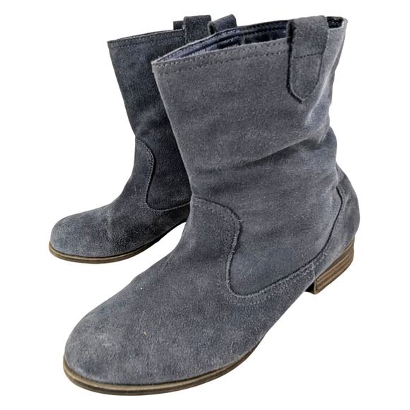 MOSSIMO! DOVE GRAY GENUINE SUEDE LEATHER BOHO CHIC SLIP-ON LOW HEEL BOOTS! SZ 8M - Picture 1 of 10